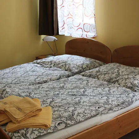 Horsky Kristina * Hrustin